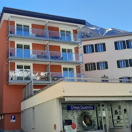 Chesa Quadrella Zimmer Mit Kuechenzeile Inklusive Bergbahnen Im Sommer-Ausser Studio Pontresina Exterior photo