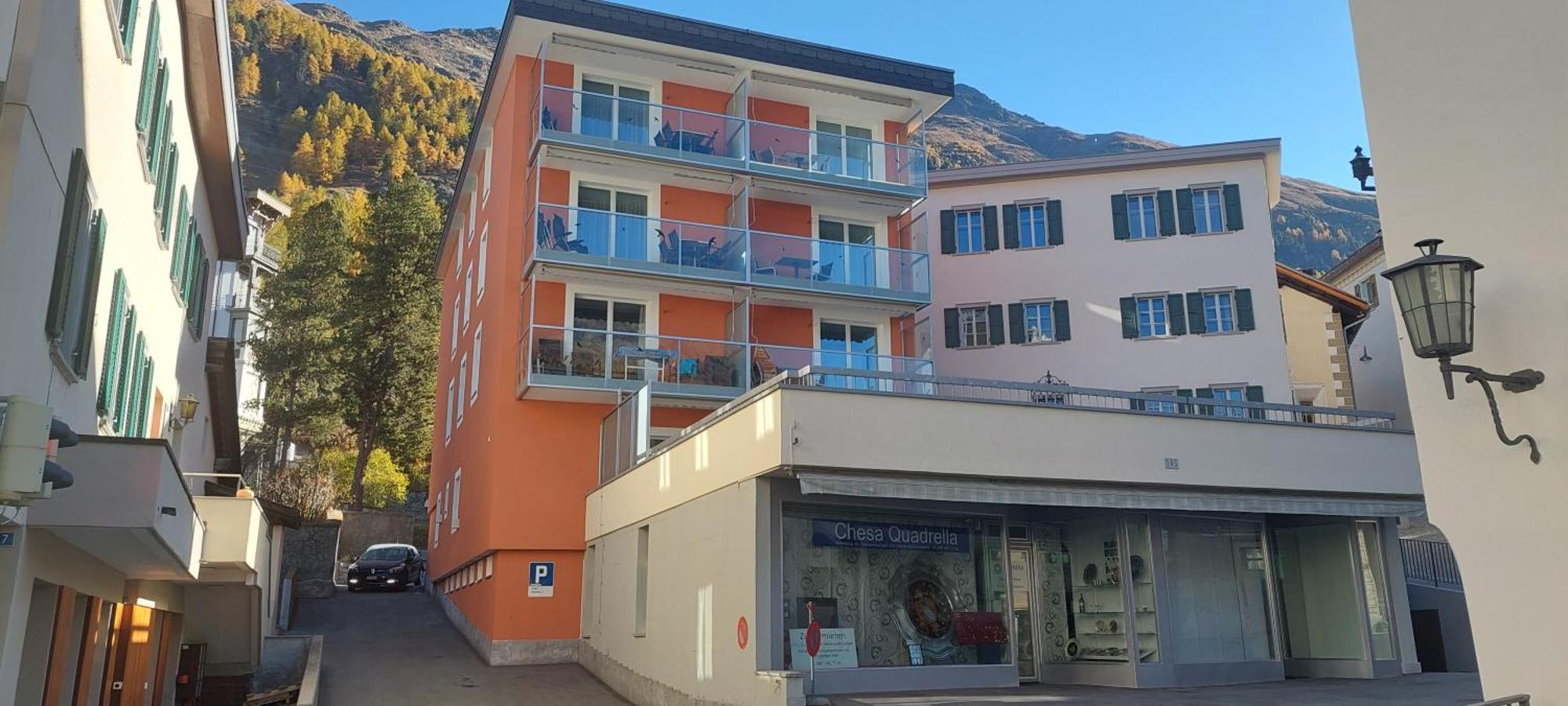 Chesa Quadrella Zimmer Mit Kuechenzeile Inklusive Bergbahnen Im Sommer-Ausser Studio Pontresina Exterior photo